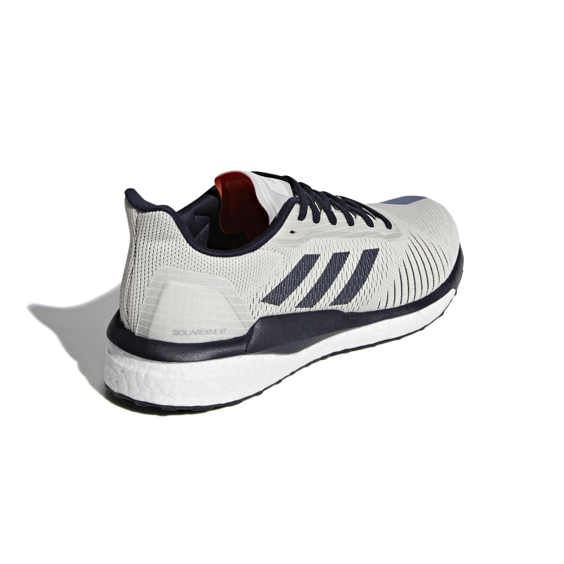 Chaussures de running adidas Solardrive